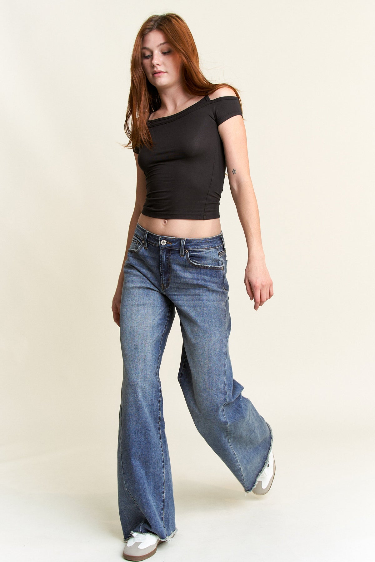 Low Rise Baggy Wide Leg Jeans
