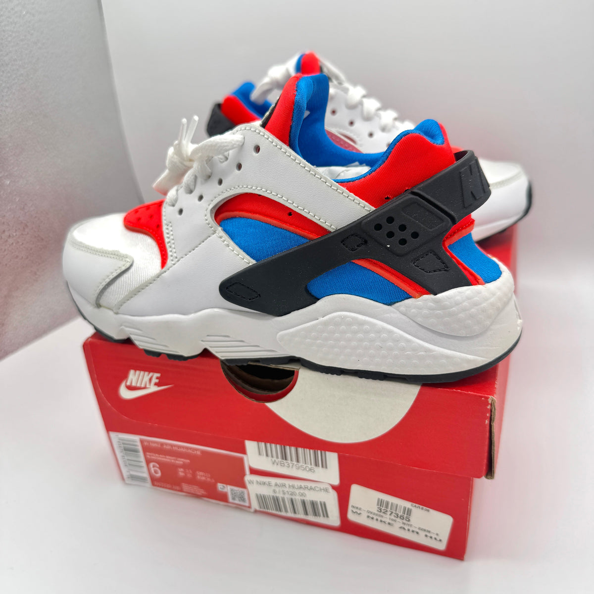 Nike Hurache Women’s Sneakers in White Bright Crimson / Photo Blue / Black