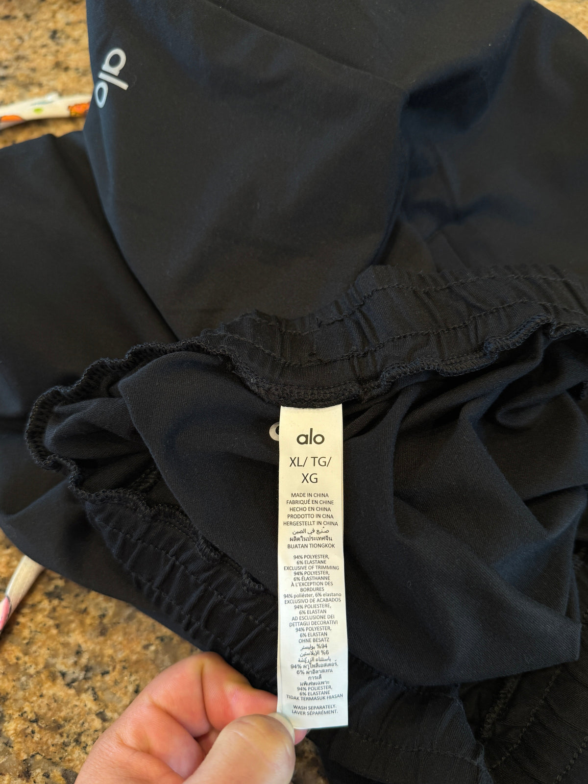 Alo Yoga Conquer Revitalize Black Joggers