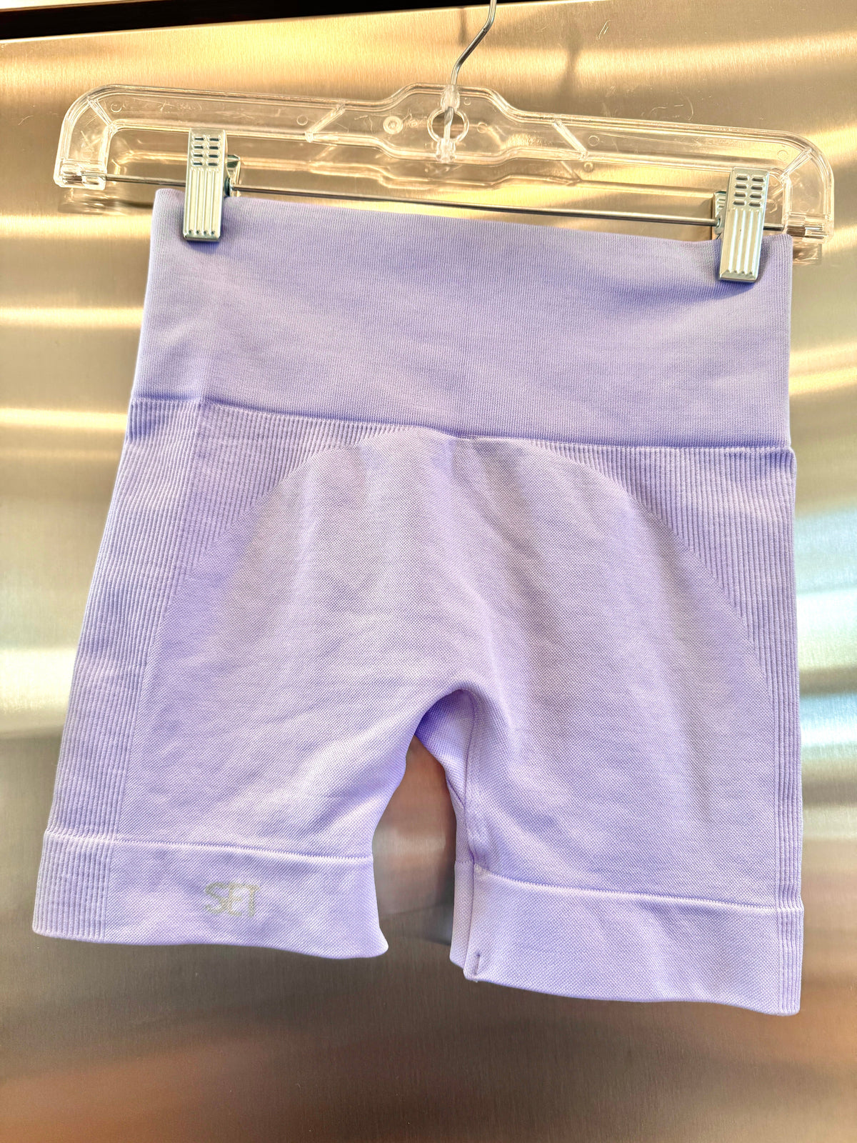 SET Active Matching Set in Lilac Purple - Sculptflex Power Angle Bra and Power Shorts in Lily