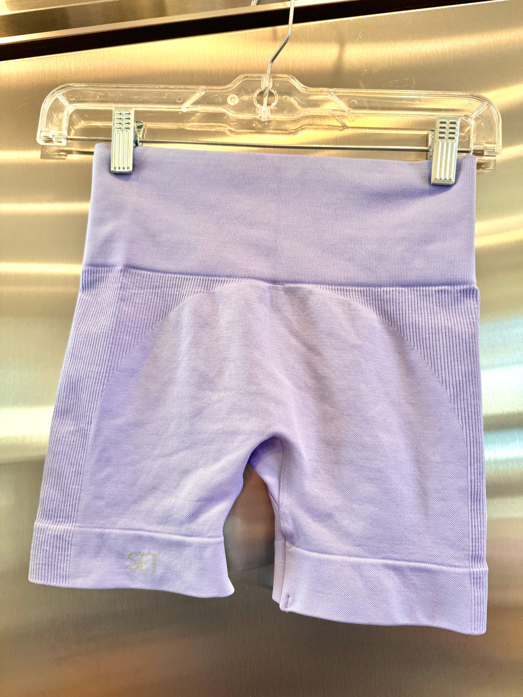 SET Active Matching Set in Lilac Purple - Sculptflex Power Angle Bra and Power Shorts in Lily