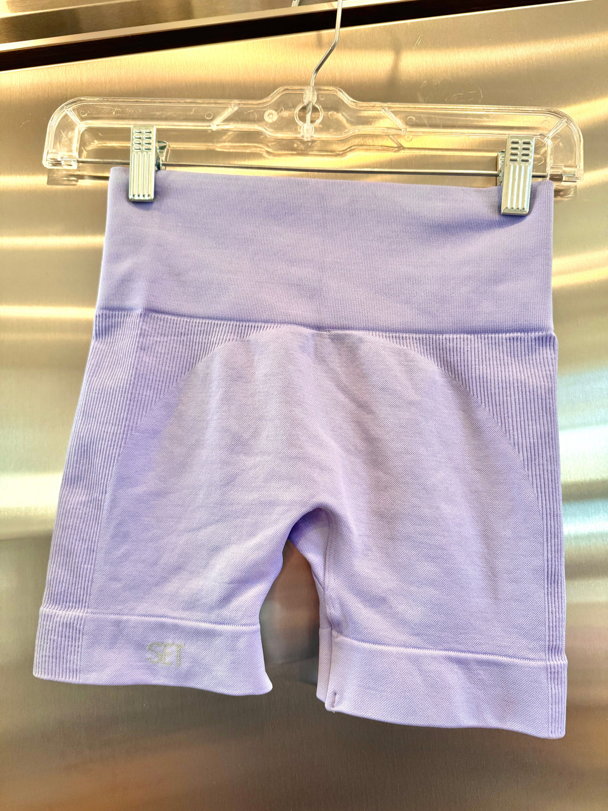 SET Active Matching Set in Lilac Purple - Sculptflex Power Angle Bra and Power Shorts in Lily