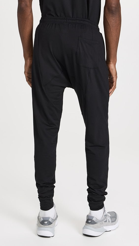 Alo Yoga Conquer Revitalize Black Joggers