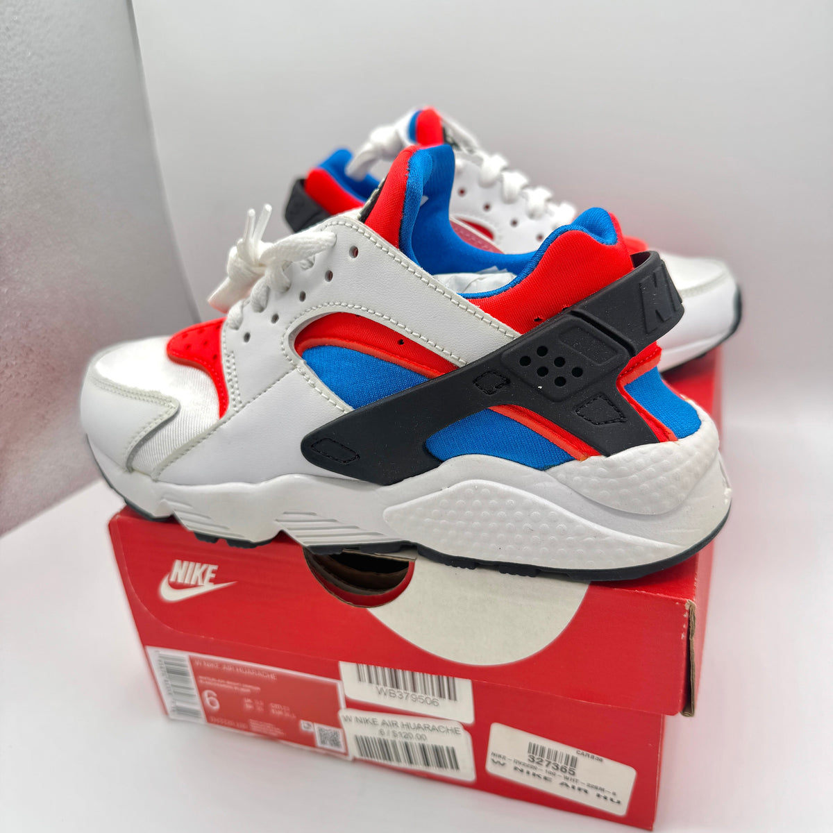 Nike Hurache Women’s Sneakers in White Bright Crimson / Photo Blue / Black