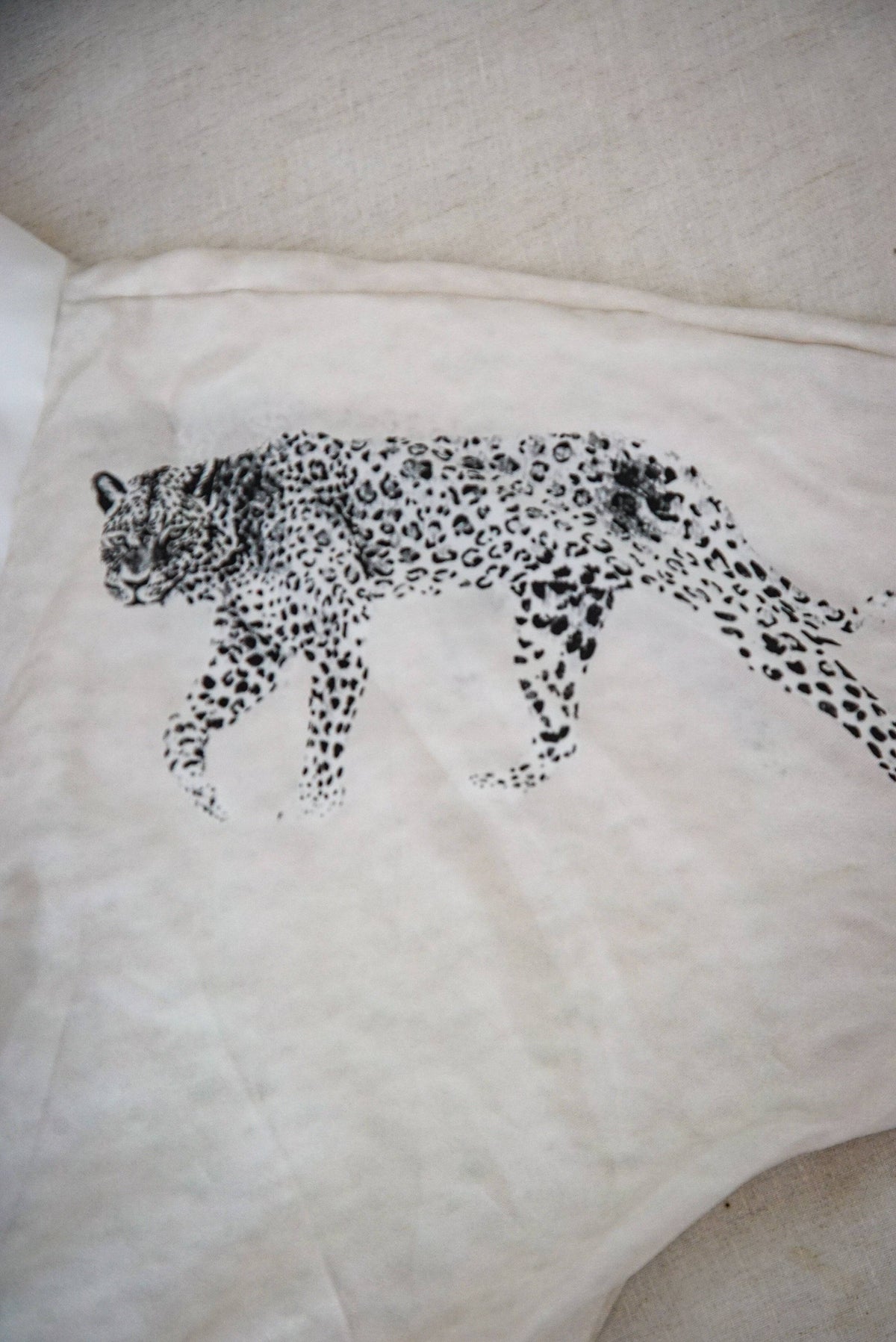 The Rigel Silk Robe in Jaguar