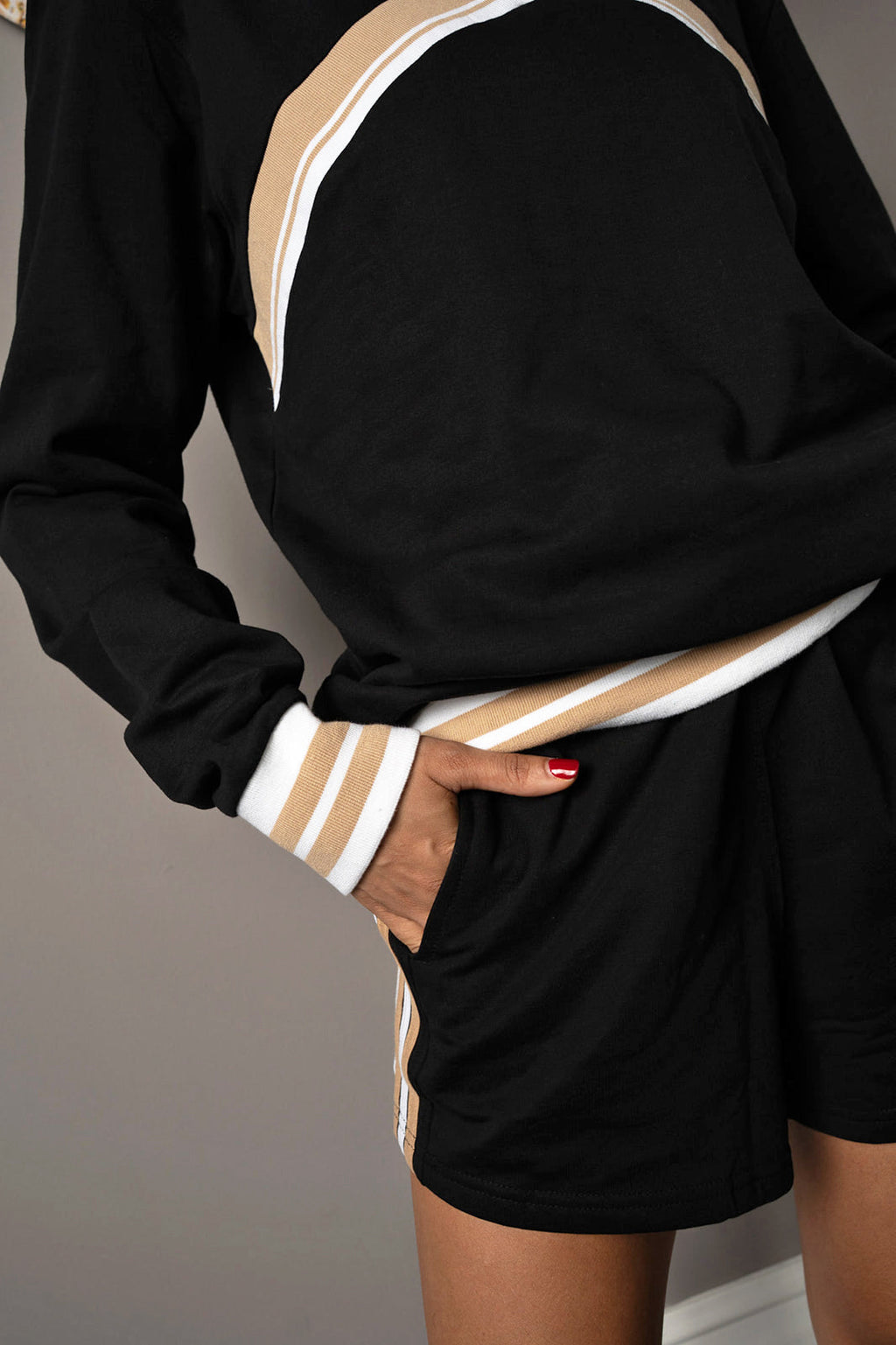 Eclipse Vintage Chevron Pullover
