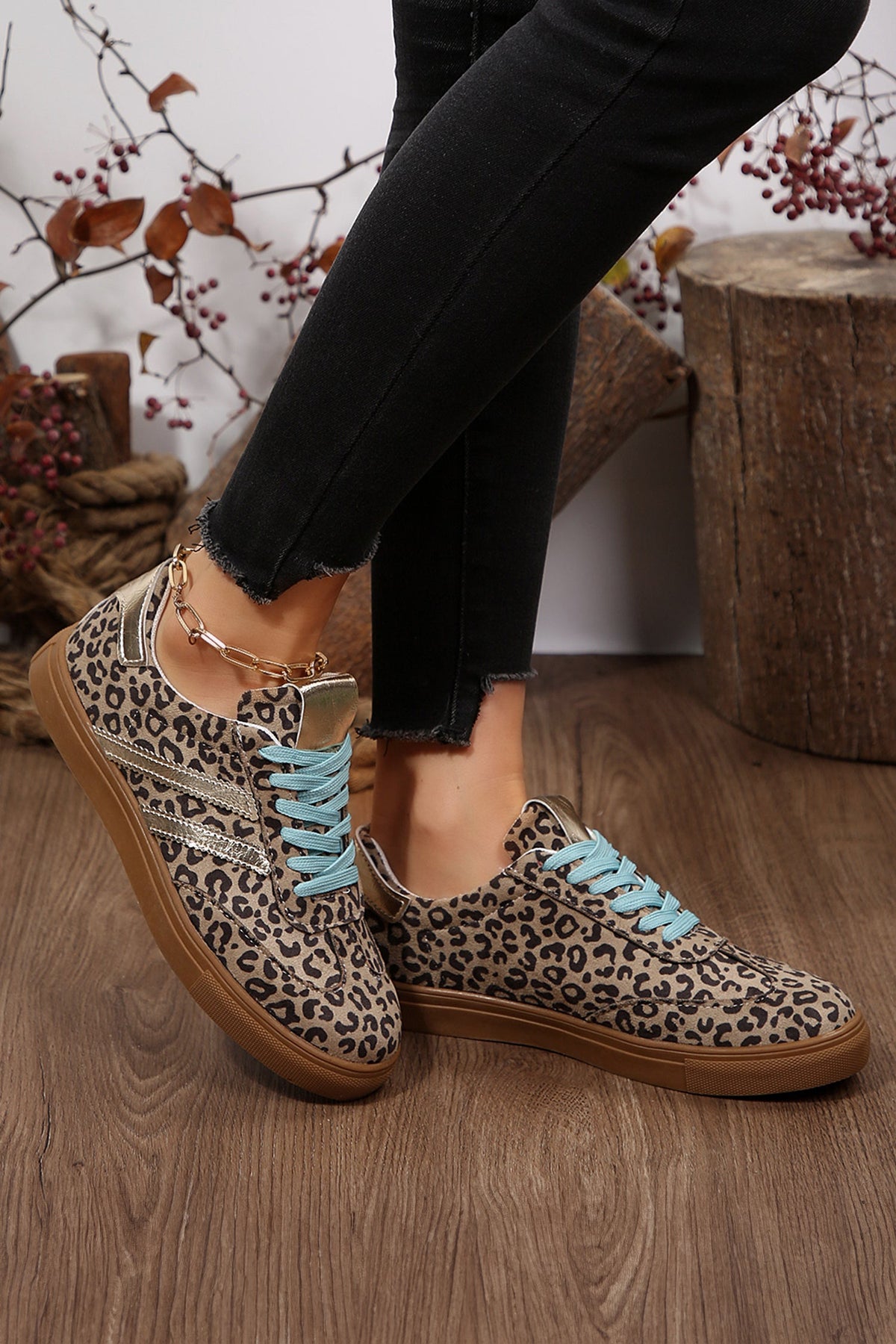 Harmony Detail Lace Up Sneakers