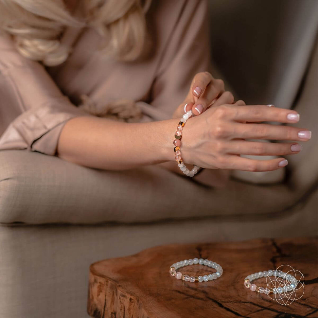 Fertility Bracelet moonstones & pink Quartz together to help spiritually thicken your womb walls and give you a natural glow and radiating energy