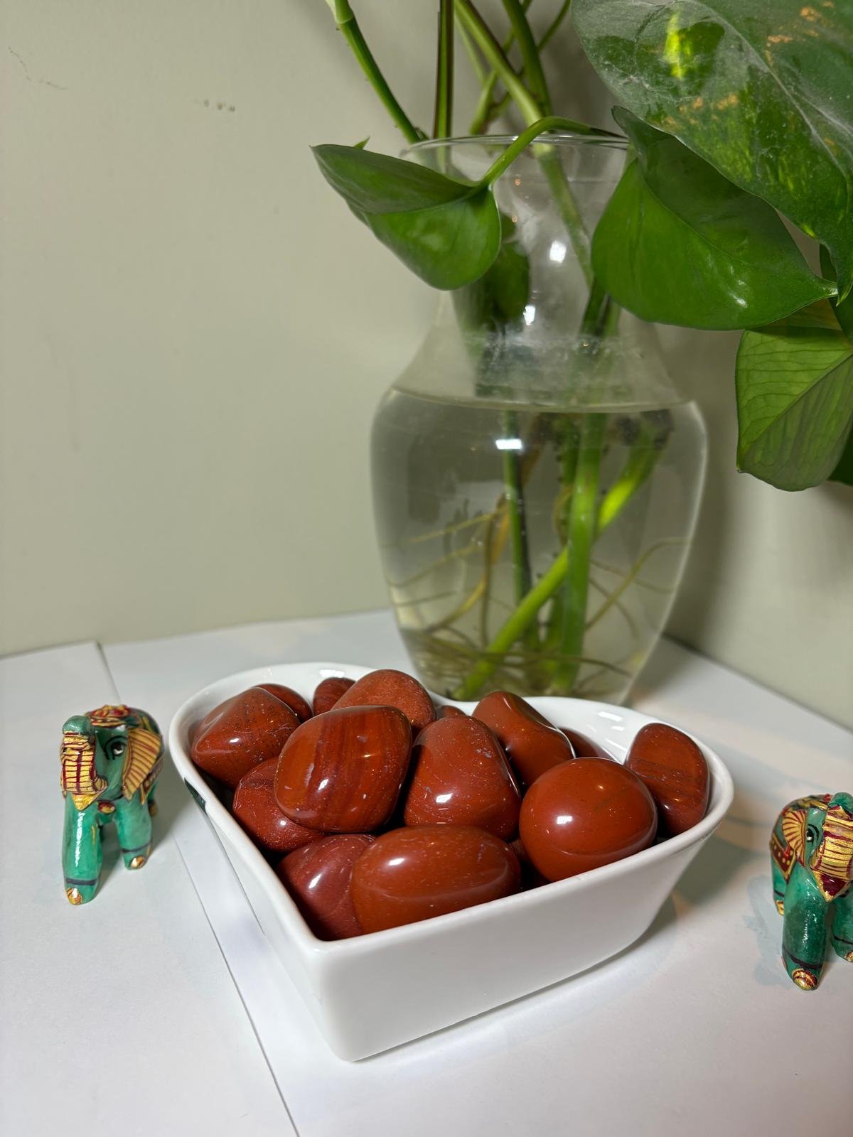 Red Jasper Crystal Tumbled Stone (1 kg pack)