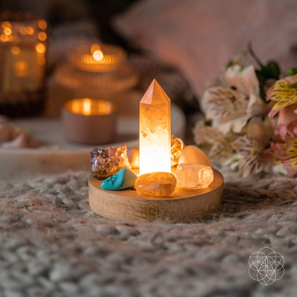 Wealth Goddess - The Divine Feminine Lamp- includes 8 stones