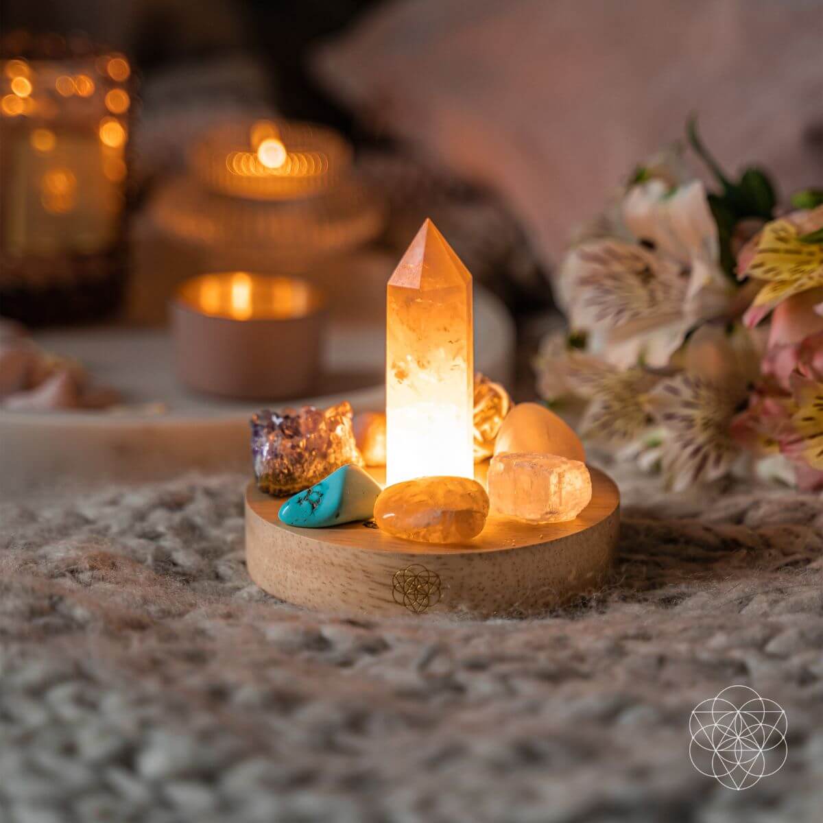 Wealth Goddess - The Divine Feminine Lamp- includes 8 stones